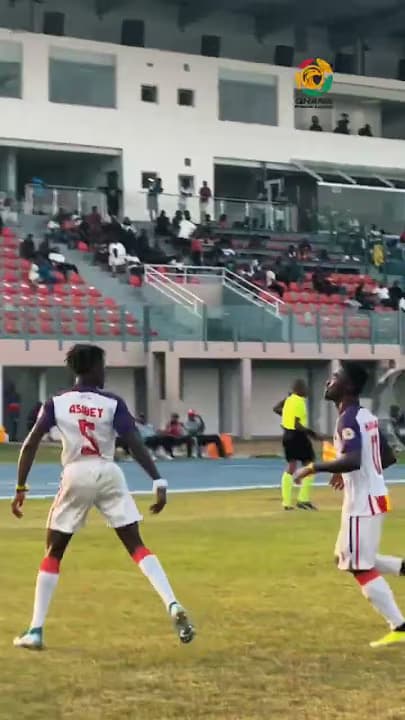 ⚽️🎯No mistake from the spot. Kelvin Osei Asibey makes it three for Hearts of Oak